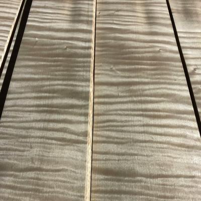 China Maple Patterned Natural Wood Veneer 0.45mm Plywood Sound Absorption for sale