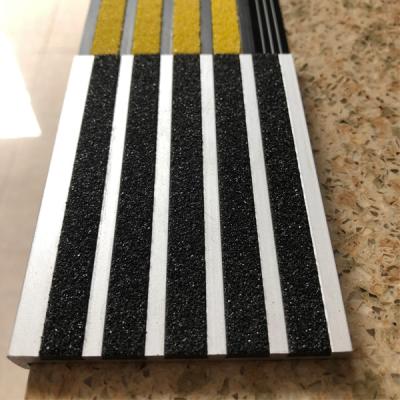 China Customized Aluminum Tile Trim 3D Model Design Durable For Stair for sale