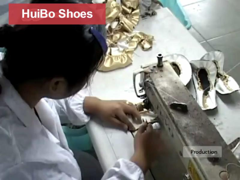 Verified China supplier - Yangzhou HuiBo Shoes Co., Ltd.