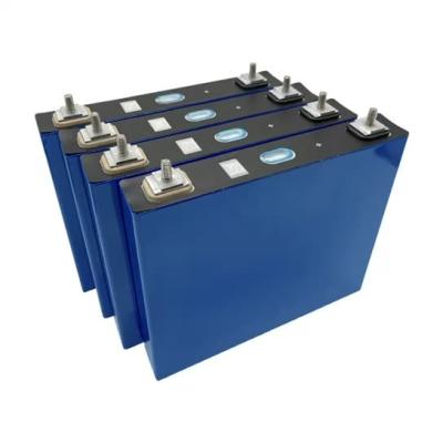 China 3.2v 125ah LFP Battery Packs 2000 Times LiFePO4 Scooter Battery for sale