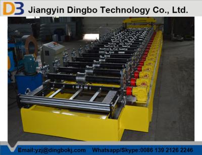 China 380V 50HZ Stahl Fliese Roll Formmaschine mit Compture PLC-Steuerung / Cr12mov Blade zu verkaufen