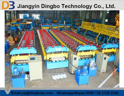 China Roof Panel Roll Forming Machine With Hydraulic Control For Automatic for sale