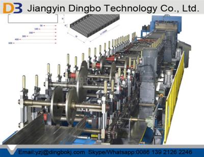 中国 回線速度4-6m/構造のための機械チェーン ドライブを形作る最低基準のケーブル・トレー ロール 販売のため