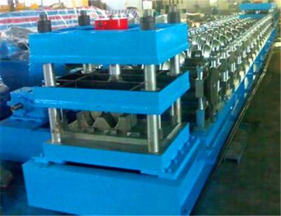 China Professional Highway Guardrail Roll Forming Machine , Purlin Forming Machine for sale