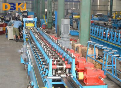 中国 6m/Min機械を形作る調節可能な戸枠IBRの金属板 販売のため