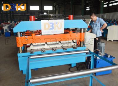 China Aluminium TR4 Roof Panel Roll Forming Machine Colored Glaze Steel for sale