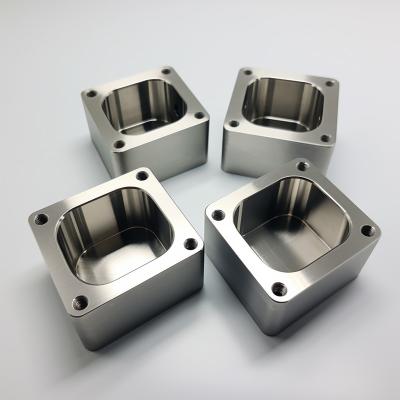 China Custom Precision Stainless Steel Milled Part CNC Custom Service Fabrication Price en venta