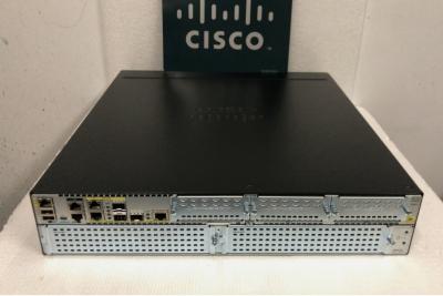 China ISR4351-VSEC/K9 Cisco ISR 4351 Bundle con UC y Sec Lic PVDM4-64 CUBE-25 en venta