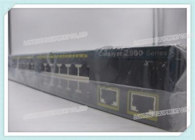 China O interruptor 2 x 10 da rede Ethernet de WS-2960-24TT-L Cisco/100/1000 TX Uplinks à venda