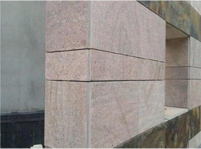 China Granito cor-de-rosa oxidado das lajes naturais da pedra do granito G682 com superfície lustrada à venda