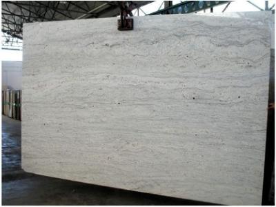 China Losas de piedra pulidas del granito blanco de la India Cachemira para el cuadrado en venta
