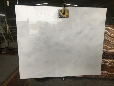 China 600x300x15mm halbweiße Jade Onyx Slab For Indoor Dekoration zu verkaufen