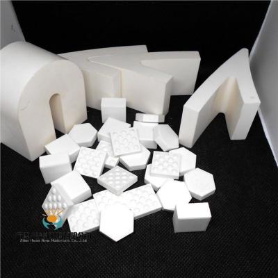Chine 99 Carreaux en céramique d'aluminium Carreaux en céramique balistique pour les écluses d'air à vendre