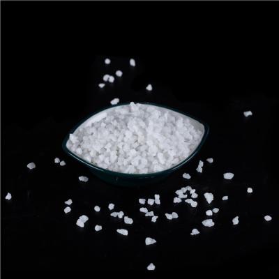 China 990,2% de partícula branca tabular de alumínio Al2O3 corindão à venda