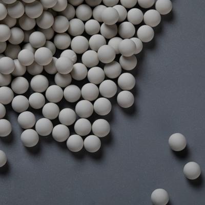 China 95% Alumina Content Inert Alumina Balls For Gas And Liquid Filtration for sale