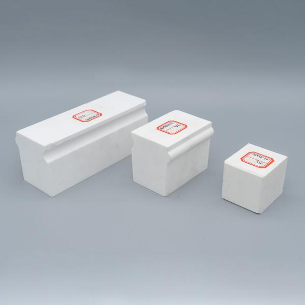 Quality Electrical Insulation Alumina Ceramic Brick Alumina Refractory Brick 9 Mohs for sale