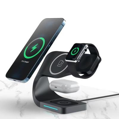 China Três em um carregador sem fio magnético para auriculares do relógio do iPhone 13 iPhone12 à venda