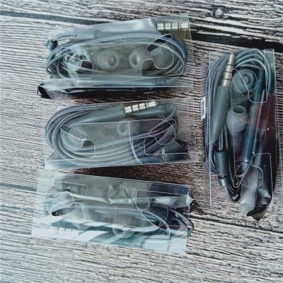China Wired Hands Free  Akg Earphones EO IG955 Stereo Black 35g for sale