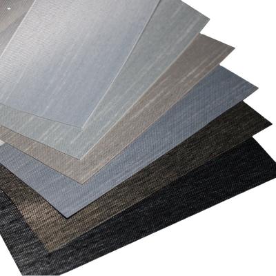 Chine Pure Polyester Wrinkle Resistant Wool Texture Blackout Blind Material Plain à vendre