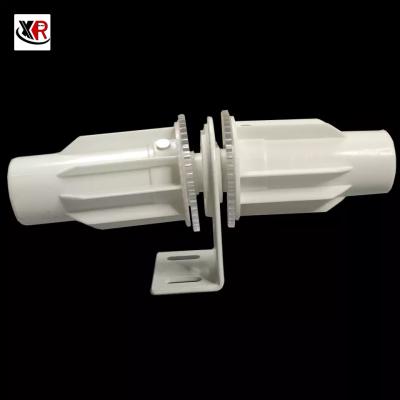 China Plastic Middle Bracket Roller Blind Accessories For Raising And Droping Of The Blinds à venda