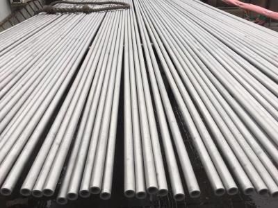 China Tubos sin soldadura de acero inoxidables materiales del estruendo X20CrMoV11-1 del EN 1,4922 del EN 10216 en venta