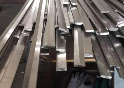 China Las medias cañas de acero de acero inoxidables de la barra de cuadrado de los rectángulos de los perfiles riegan descensos en venta