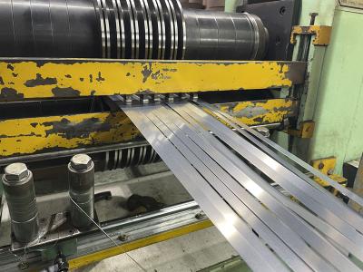China Tira de acero inoxidable de la precisión del grueso 0.6m m de la bobina X20CrMo13 en venta