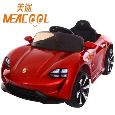 China Tendencia 12v de conducción eléctrica en coches con control remoto de cuatro ruedas de tracción coche de juguete OEM en venta