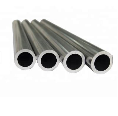 China Tubo de aço inoxidável lustrado da categoria 2520 tubulação de aço inoxidável sem emenda sanitária à venda