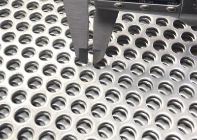China Ss 304 / Low Carbon Steel 3mm Perforated Metal Sheet For Radiator Covers for sale