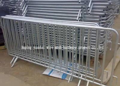 China Powder Coated Steel Crowd Control Barriers , Interlocking Steel Barricades for sale