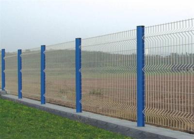 China Beautiful Triangle Garden Mesh Fence , Metal Mesh Fencing Panels Dirickx Axis for sale