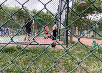Китай Зеленая временная загородка сетки/ПВК покрыла загородку 3.5мм звена цепи для спорт продается