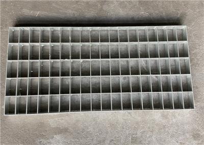 China Iso9001 Hot Dipped Galvanized 32*5mm Steel Walkway Grating for sale
