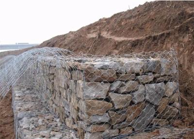 China Fuerza de alta resistencia fácilmente montada 60 * 80m m de la malla de la cesta de Gabion de la jaula del perro en venta