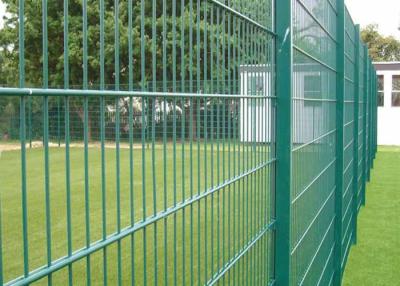 China Green Pvc Coated 868 Double Loop Fencing 50x200mm In Sport Field for sale