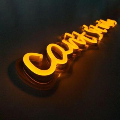 Chine L'enseigne au néon acrylique du câble LED a adapté la couleur aux besoins du client multi d'enseigne au néon de bande de LED à vendre