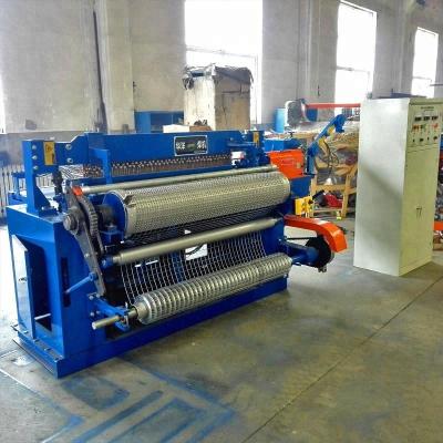 China 90rows/Min Dia 2.6mm Iron Wire Making Machine , PLC Fence Mesh Welding Machine for sale