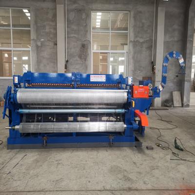 China 2.5m Automatic Bird Cage Roll Mesh Welding Machine for sale