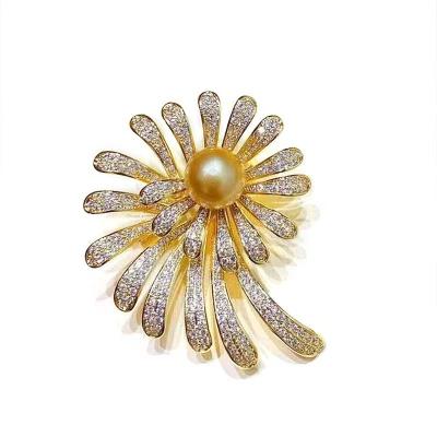 China Fashion Scarf Hijab Shawl Pins Women Jewelry Gift Gold Silver Jewelry Party Rhinestone Designer Brooches Luxury Women for sale