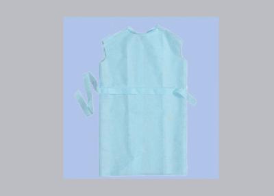 China Elastic / Knitted Cuff Disposable Safety Coveralls Medical Gown With V Collar And Pockets for sale