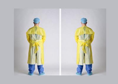 中国 Gownの袖が付いている滑らかで使い捨て可能なエプロン防水使い捨て可能な博士 販売のため