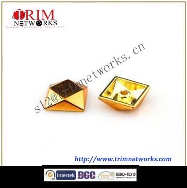 China Alloy rivet 15.5MMX15MM HVB brass with gold square fashion metal button for sale