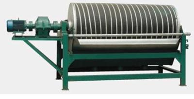 China Máquina magnética del separador de la eficacia alta, separador magnético del mineral de hierro en venta