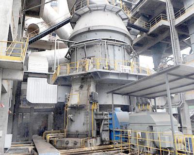 Chine Le moulin de meulage de charbon vertical à faible bruit peu époussettent favorable à l'environnement à vendre