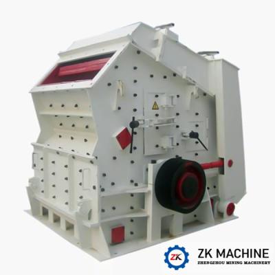 China Estrutura simples da máquina automática do triturador de impacto da rocha menos poder de moedura à venda