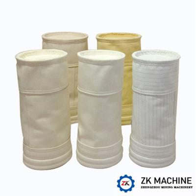 China 1.8-3.5mm Thickness Dust Collector Filter Bags Fiber Material High Durability for sale