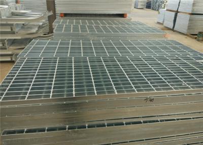 China Custom Steel Catwalk Grating , Hot Dipped Galvanized Paint Booth Floor Grates for sale