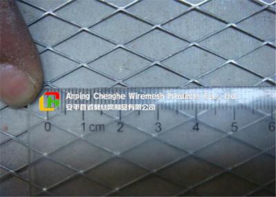 China Iron Stainless Steel Expanded Metal Mesh 10cm / 12cm Width For Screening for sale