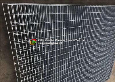 China Mild Steel Grating Wire Mesh Fence Large - Scale For Civil Engineering for sale